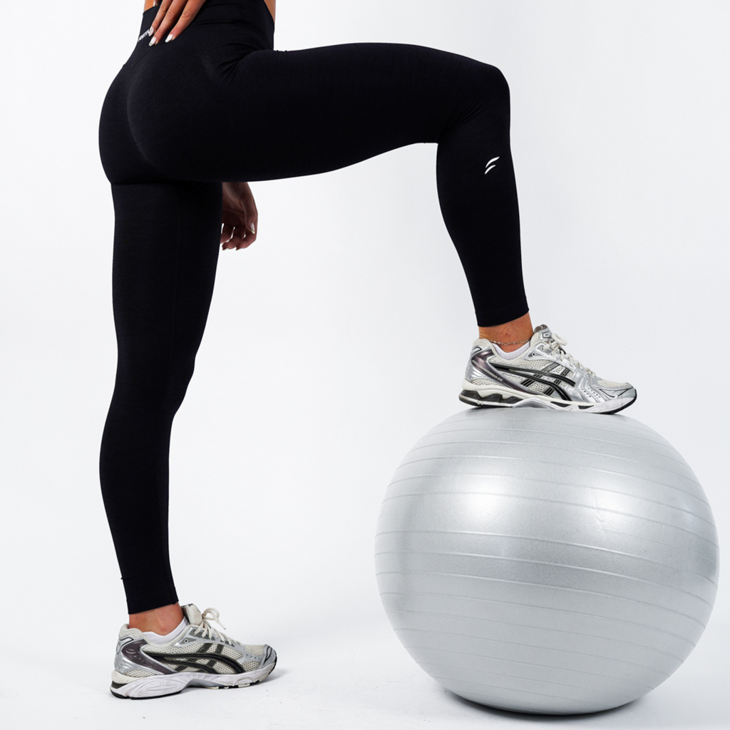 Embrace Seamless Leggings