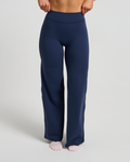 SKNCLOUD™ Straight Leg Leggings with White Logo